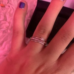 SET OF RINGS MIDDLE RAINBOW CRYSTALS